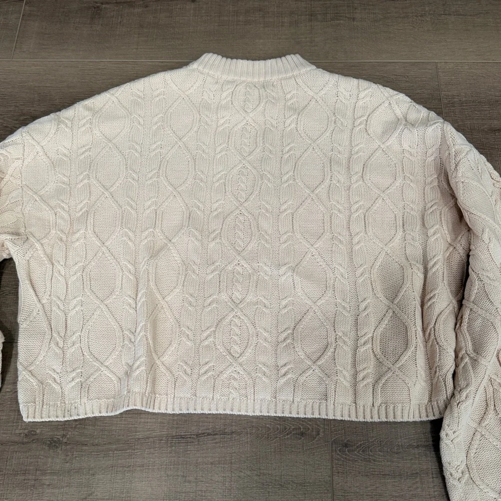 PLAYBOY x MISGUIDED Cropped Sweater Baggy Flared Sleeve Cable Knit Chunky Beige‎